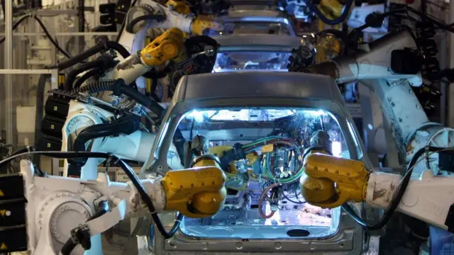 Cadena de producción de automóviles.