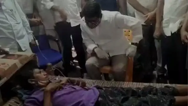 చికిత్స పొందుతున్న వ్యక్తి