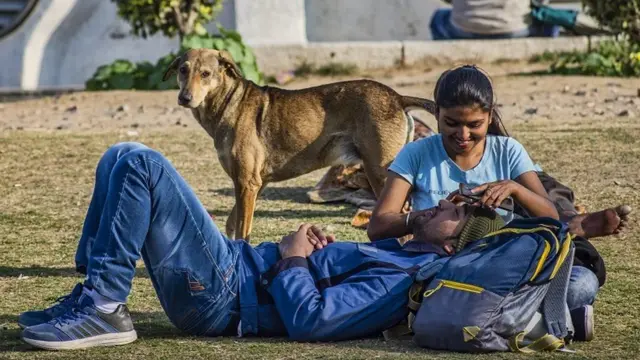 પ્રતીકાત્મક તસવીર