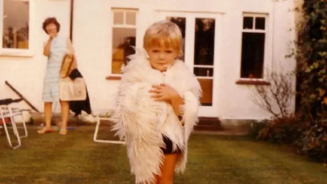 Eski bir çocukluk fotoğrafı