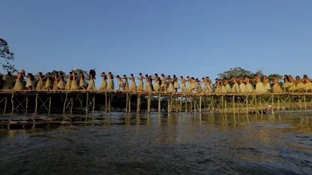 Índios Yawanawá