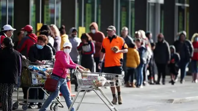 Ndị na-azụ ahịa