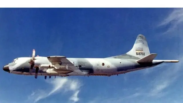 شش فروند هواپیمای شناسایی و ضد زیردریایی پی-۳اف ملقب به اوریون ساخت لاکهید که برای کنترل تنگه هرمز، خلیج فارس و دریای عمان بدون نیاز به حضور نیروی دریایی آمریکا خریداری شدند