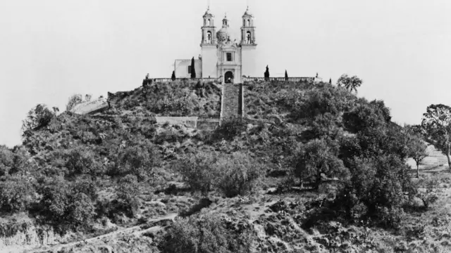 Эта фотография пирамиды датируется началом ХХ века