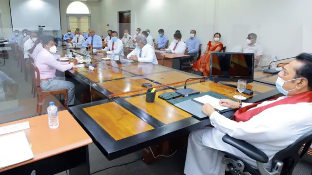 இலங்கை பிரதமர்