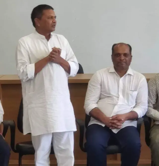 નરેશ પટેલ અને દિનેશ બાંભણિયા