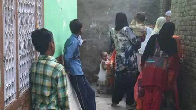 पीड़ित के परिजन