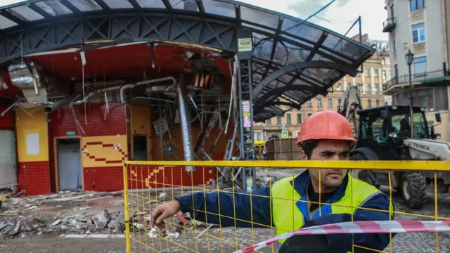 Снос павильонов в Санкт-Петербурге, 2016 год