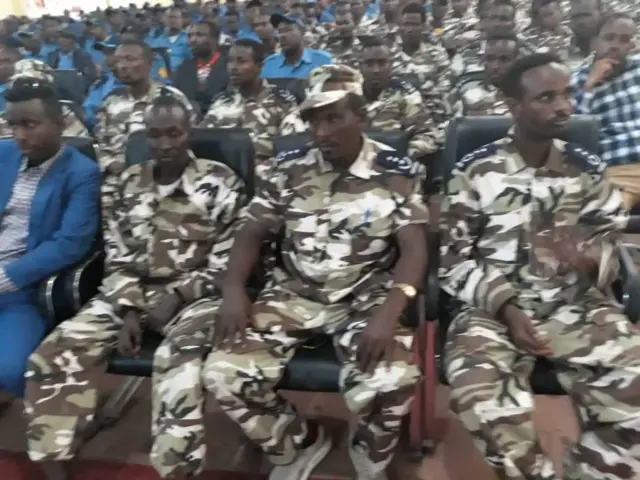 Ciidammada uu madaxweynaha dardaaranka u jeediyay