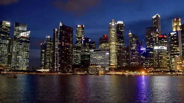 சிங்கப்பூர்