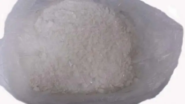 Ирандык жарандар ашказанына түйүп келген метамфетамин