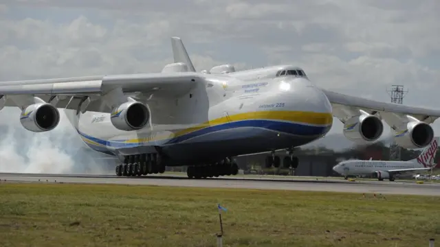 Ан-225 "Мрия"