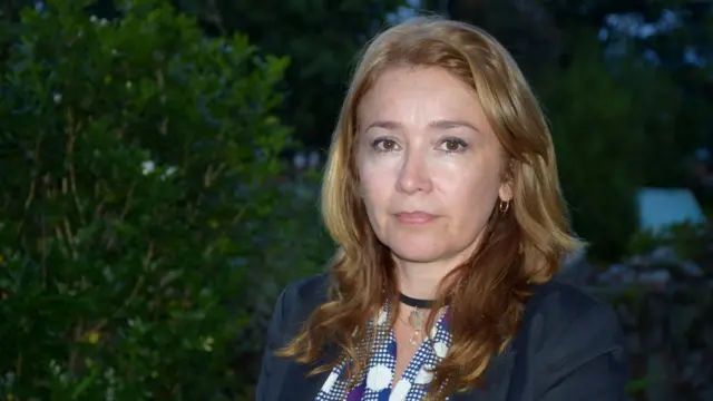 Лина Контрерас