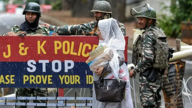 सुरक्षाबल