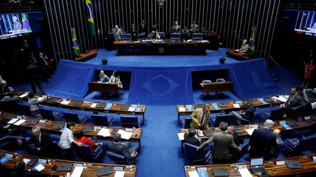 Senado discute intervenção no Rio