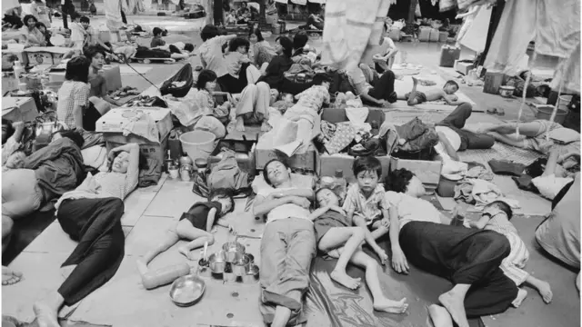 Người tỵ nạn từ Việt Nam trong một trại ở Hong Kong năm 1980