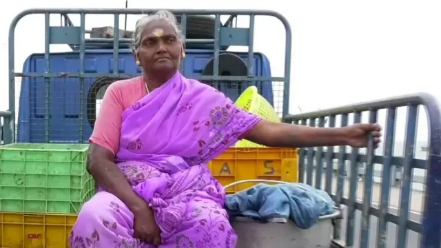 மீனவ பெண் ஆறுமுகம்