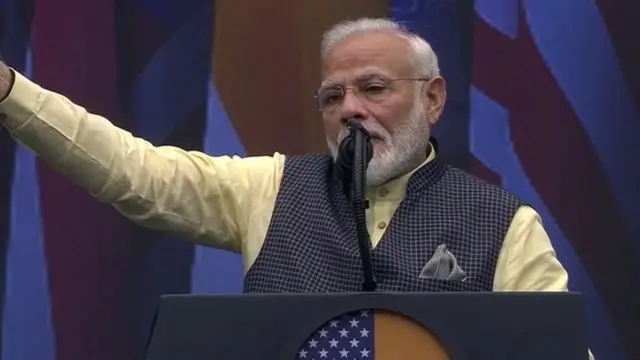 नरेंद्र मोदी