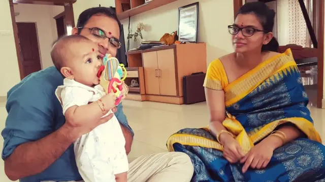 सिंधु सर्मा और उनके पति शशांक और बेटा