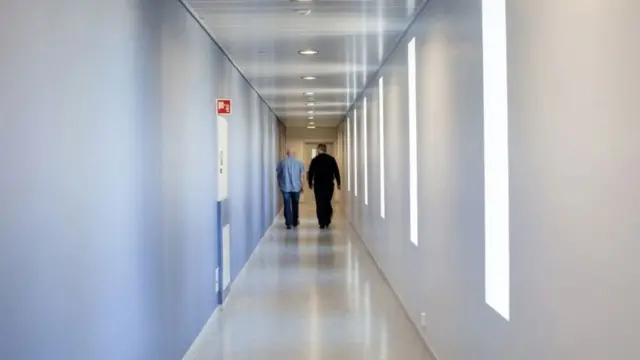 የእስር ቤት ክፍሎች ኮሪደር