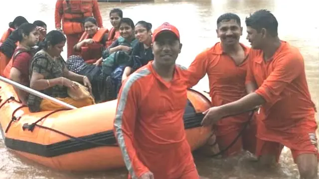 மீட்புப்பணி