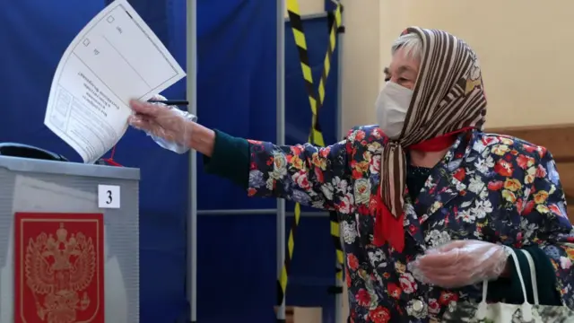 கருத்தறியும் வாக்கெடுப்பு