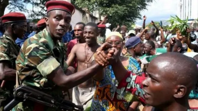 အာဖရိကတိုက်ရဲ့ အာဏာသိမ်းမှုအများဆုံးဖြစ်တဲ့ ဘူရွန်ဒီမှာ ၂၀၁၅ စစ်အာဏာသိမ်းမှု တွန်းလှန်နိုင်ခဲ့ပေမယ့် လူထောင်ချီသေဆုံးပြီး လူသိန်းချီ ထွက်ပြေးခဲ့ရ