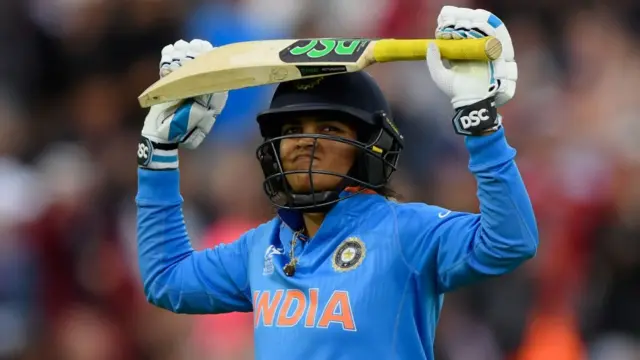 முக்கிய தருணத்தில் ஆட்டமிழந்த வேதா கிருஷ்ணமூர்த்தி