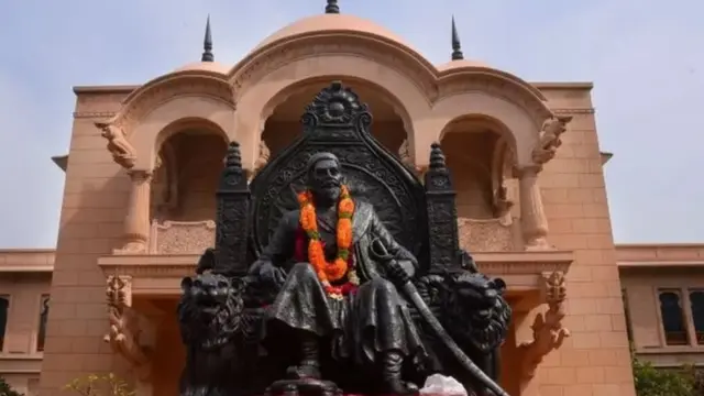 छत्रपती शिवाजी महाराज, पुतळा, राजकारण