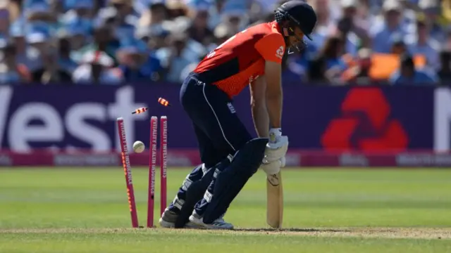 இங்கிலாந்துடனான டி20 தொடர்: மகுடம் சூடிய இந்தியா - 5 தகவல்கள்