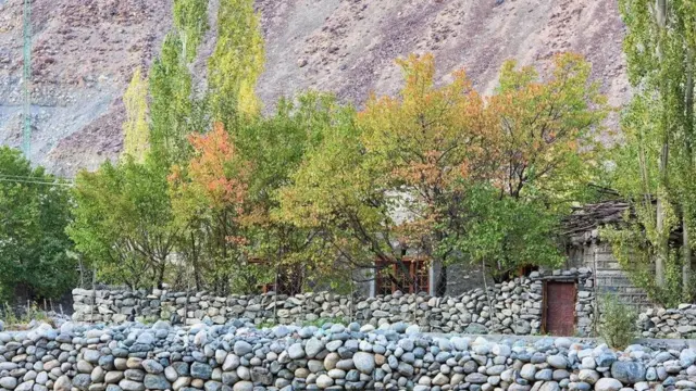 நாட்டை இழந்த ஒரு கிராமம்