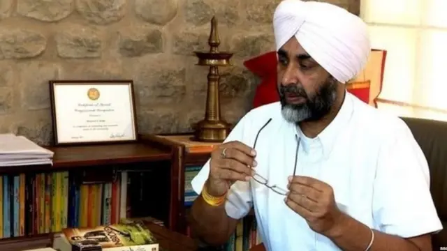 ਲਾਇਸੈਂਸ ਫੀਸ