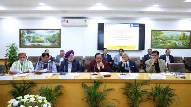 मोदी सरकार कोरोना मीटिंग