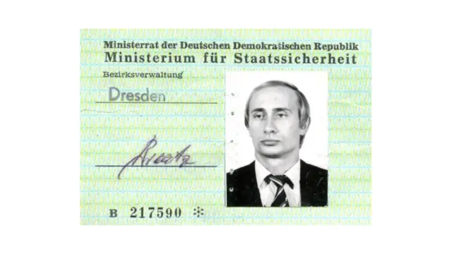 पुतिन की केजीबी वाली आईडी