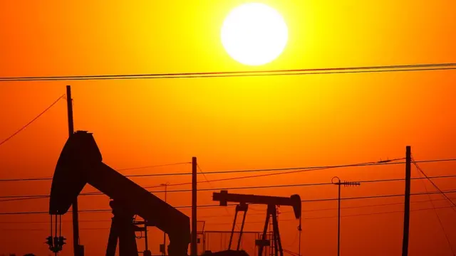 Plataformas petroleras en California, EE.UU.