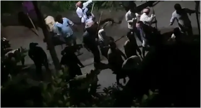 వెలగపూడి గ్రామంలో మాల వర్సెస్ మాదిగ