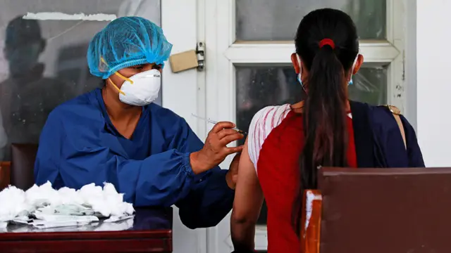 कोभिड खोप