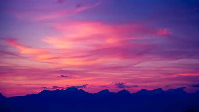 Entardecer nos Alpes