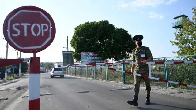 Frontera entre Transnistria (Moldavia) y Ucrania.