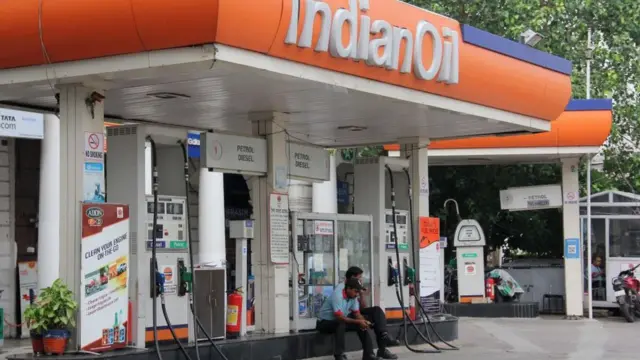 पेट्रोल पंप