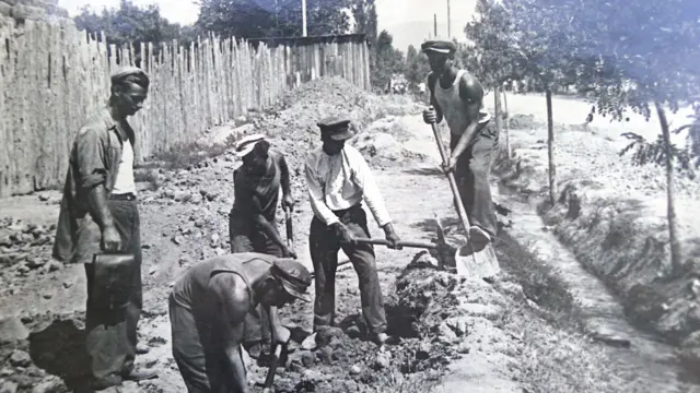 Первые тротуары на улице Ленина