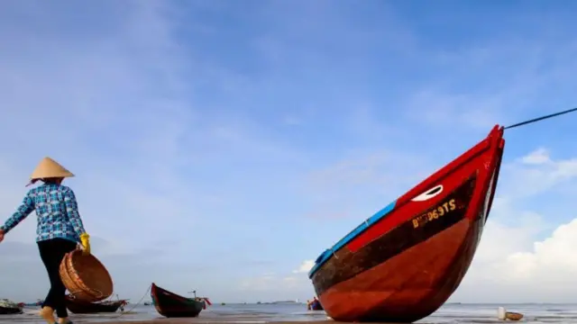 Ngư dân Việt Nam – hình minh họa