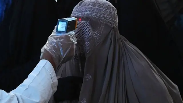 کورونا پاکستان