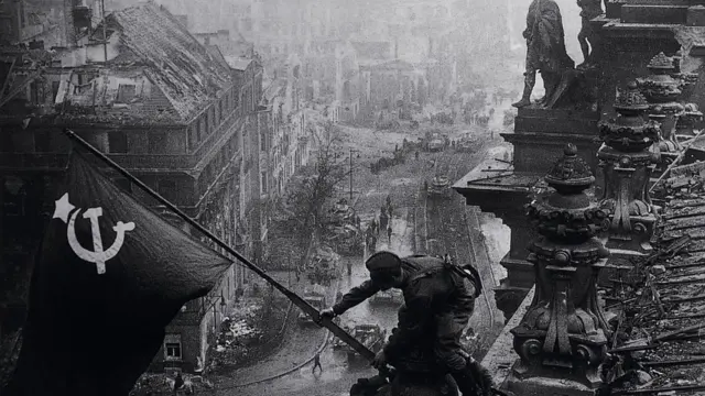 "Знамя Победы над Рейхстагом"