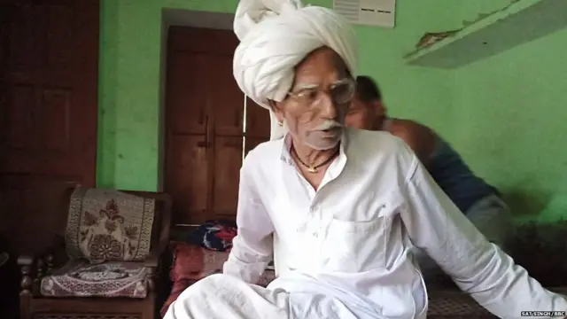 ਪਿੰਡ ਪੁਥੀ ਖ਼ਾਨ ਦੇ ਬਜ਼ੁਰਗ