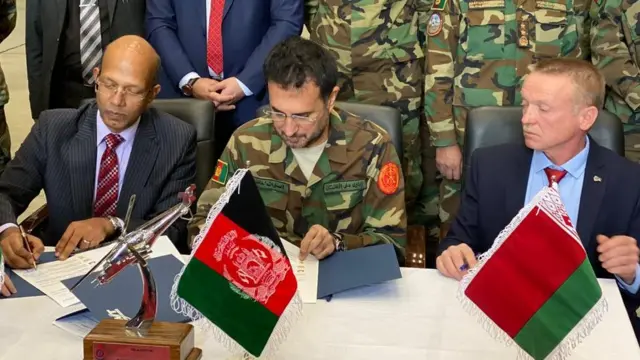نن سې شنبه کابل کې یوه غونډه جوړه شوې وه چې د هند سفیر، د بېلاروس سفیر او د افغانستان د دفاع سرپرست وزیر اسدالله خالد په کې ګډون درلود.