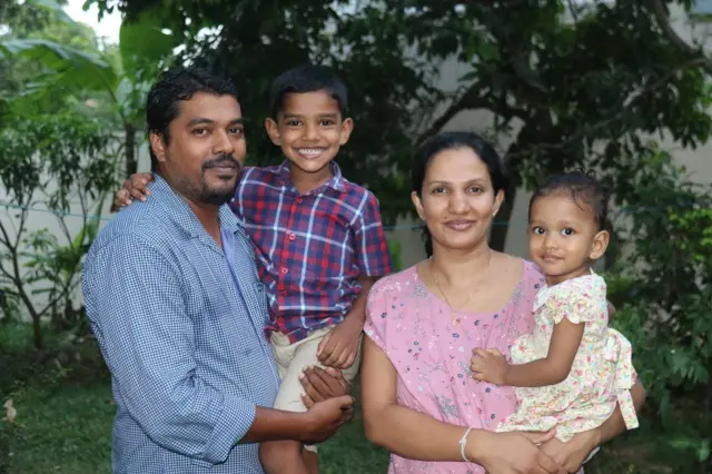 දිනුග ද සිල්වා