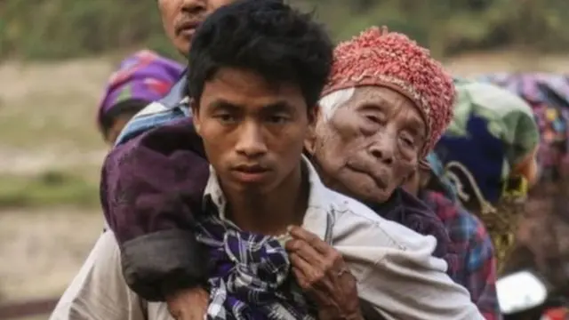 ပြန်မယ့်နေရာက လုံခြုံရေးအတွက် မိုင်းရှင်းလင်းရေးကိုလည်း ပြုလုပ်ဖို့ သက်ဆိုင်ရာ နှစ်ဘက် လက်နက် ကိုင်တွေနဲ့ ပူးပေါင်းလုပ်ဆောင်ဖို့ကိုလည်း နိပွန်ဖောင်ဒေးရှင်းကို KBC က အကြံပြုတင်ပြထားတယ်