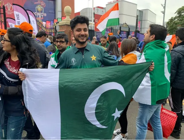 पाकिस्तानी प्रसंशक