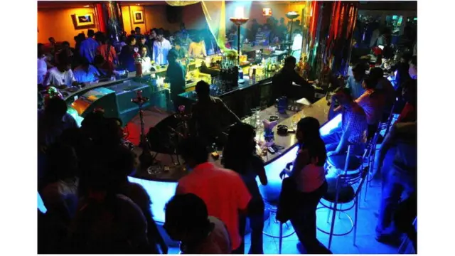 నూతన సంవత్సరాది, పబ్ కల్చర్